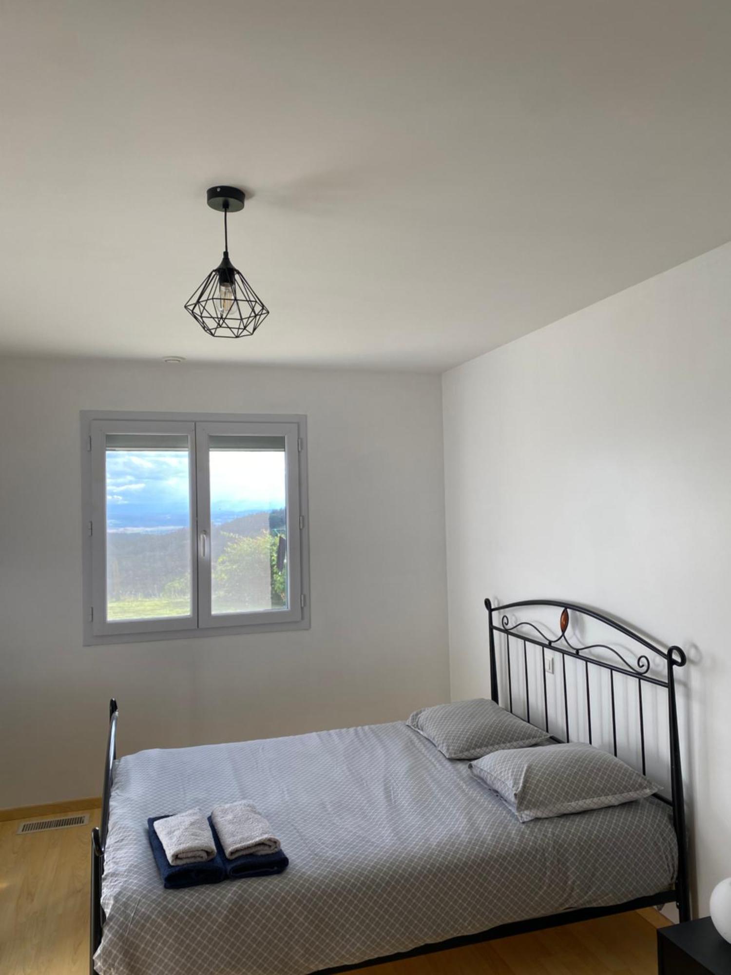 Вилла Vue Panoramique & Jacuzzi Prive Saint-Hilaire  Экстерьер фото