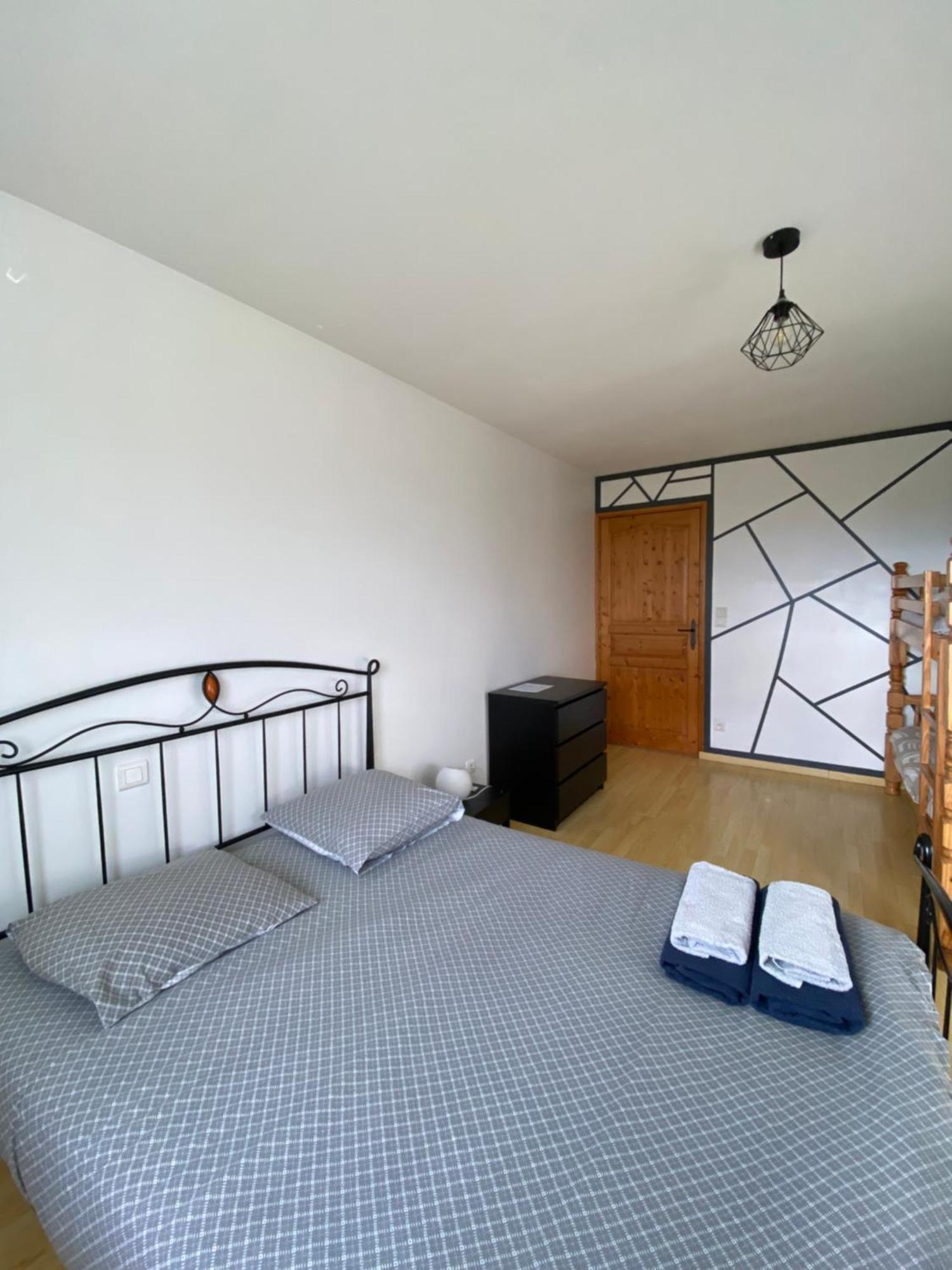 Вилла Vue Panoramique & Jacuzzi Prive Saint-Hilaire  Экстерьер фото